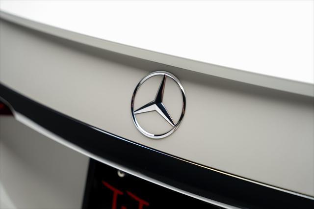 Photo of 2022 White Mercedes-Benz S-Class