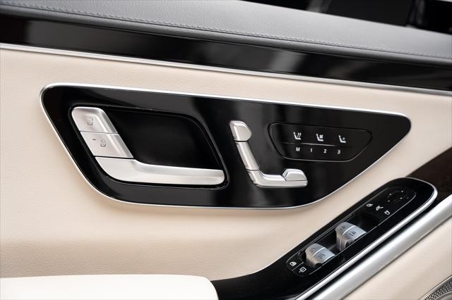 Photo of 2022 White Mercedes-Benz S-Class