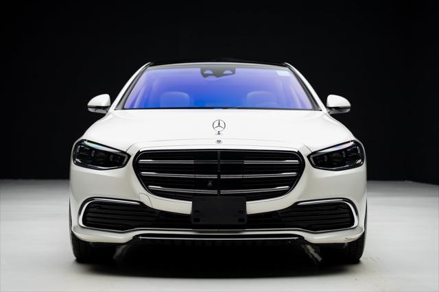 Photo of 2022 White Mercedes-Benz S-Class