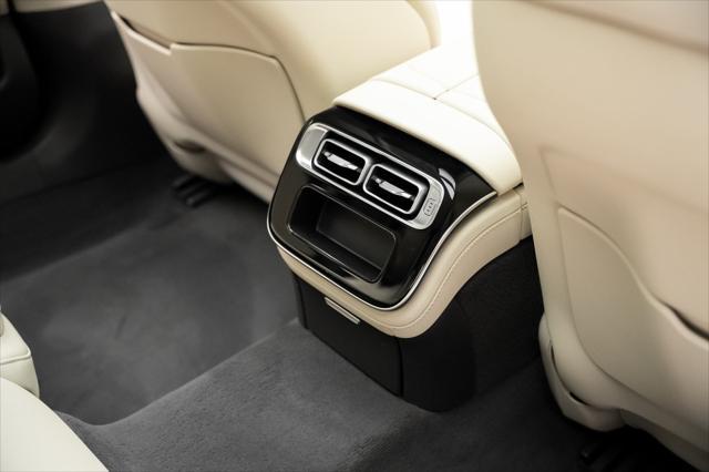 Photo of 2022 White Mercedes-Benz S-Class