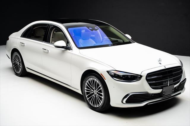 Photo of 2022 White Mercedes-Benz S-Class