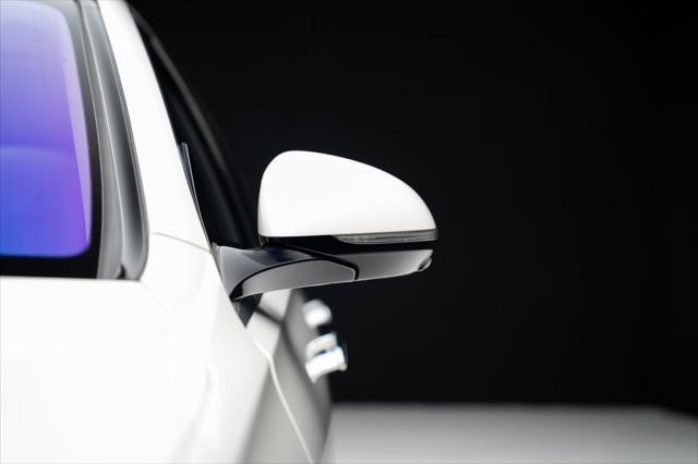 Photo of 2022 White Mercedes-Benz S-Class