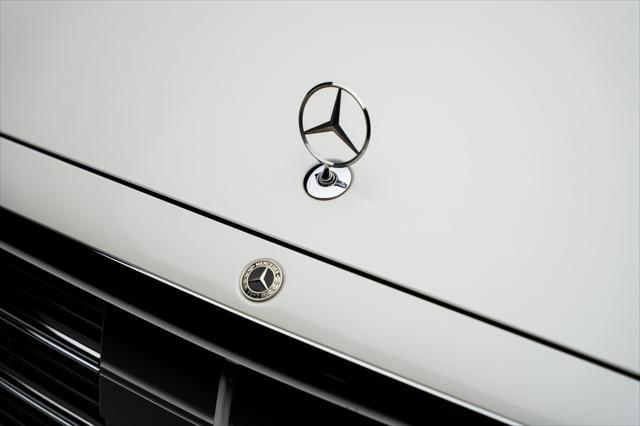 Photo of 2022 White Mercedes-Benz S-Class