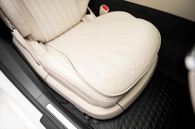 Photo of 2022 White Mercedes-Benz S-Class