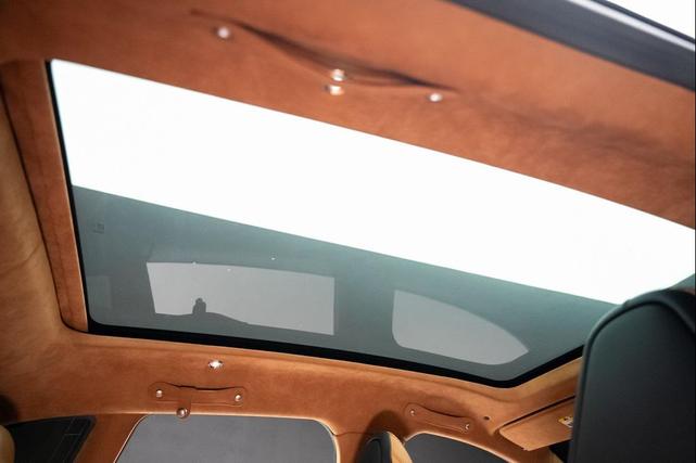 Photo of 2022 Red Aston Martin DBX