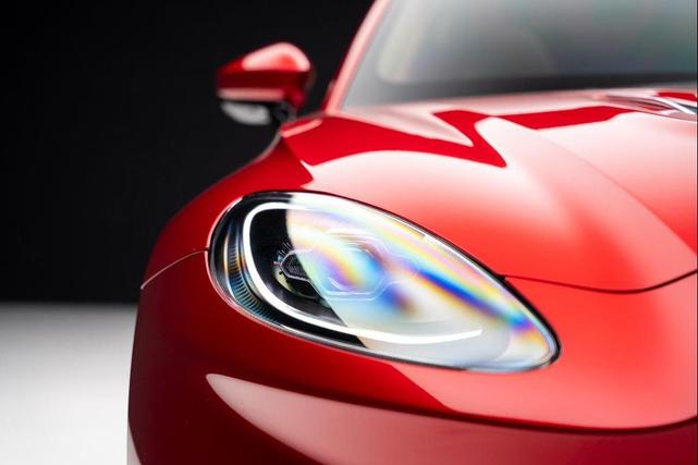 Photo of 2022 Red Aston Martin DBX