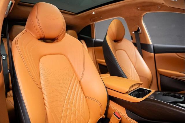 Photo of 2022 Red Aston Martin DBX