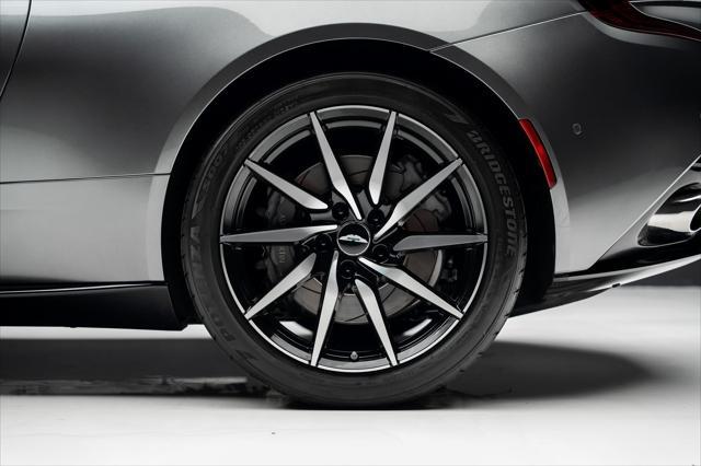 Photo of 2017 silver Aston Martin DB11