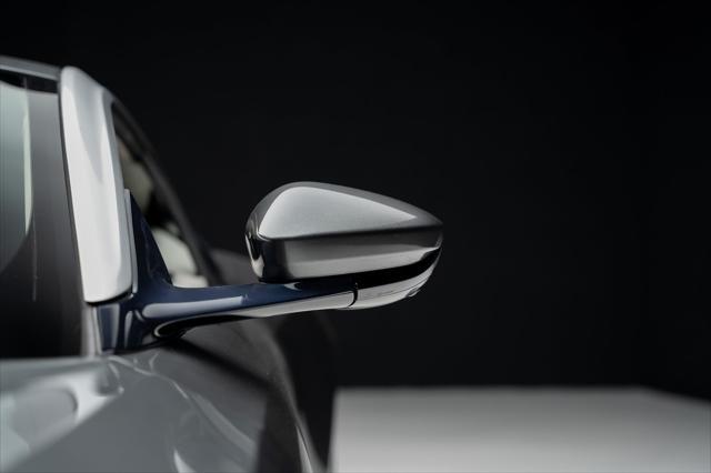 Photo of 2017 silver Aston Martin DB11