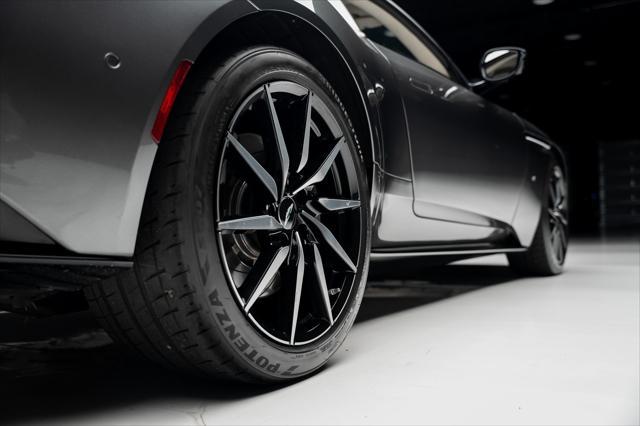 Photo of 2017 silver Aston Martin DB11