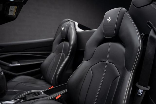 Photo of 2021 Nero Ferrari F8 Spider