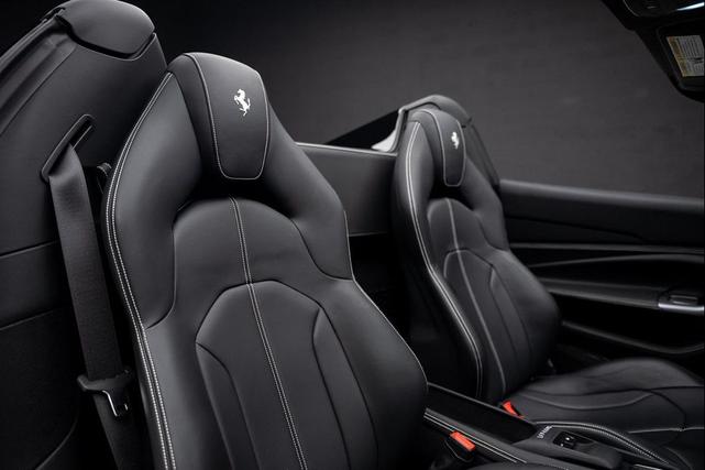 Photo of 2021 Nero Ferrari F8 Spider
