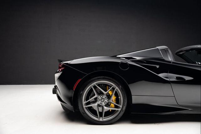 Photo of 2021 Nero Ferrari F8 Spider