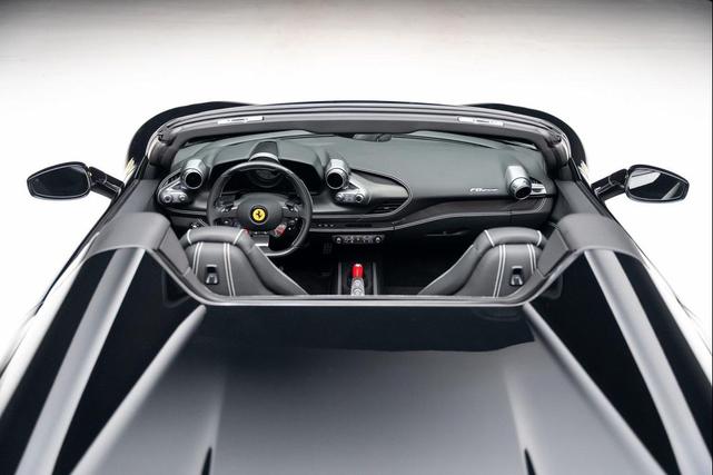 Photo of 2021 Nero Ferrari F8 Spider