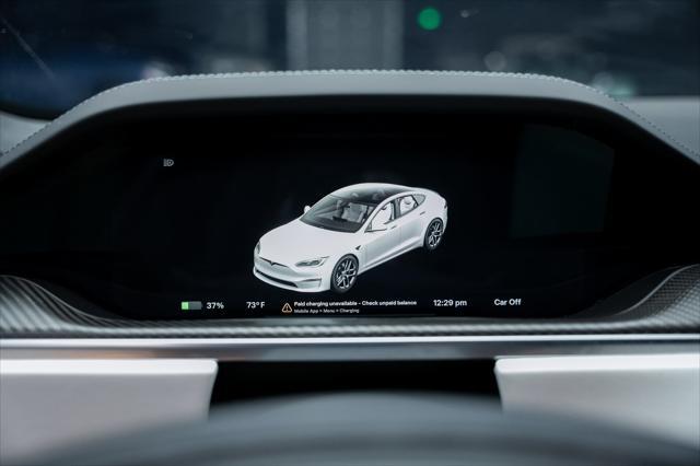 Photo of 2022 Pearl White Multi-Coat Tesla Model S