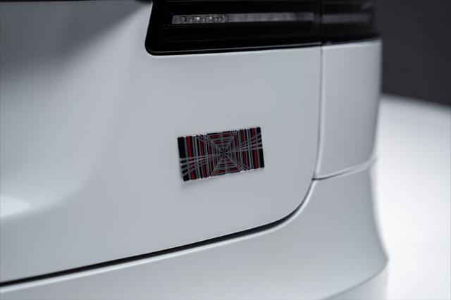 Photo of 2022 Pearl White Multi-Coat Tesla Model S
