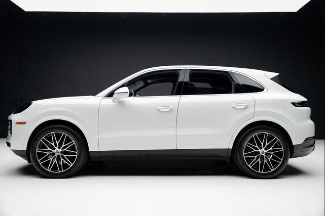 Photo of 2024 White Porsche Cayenne