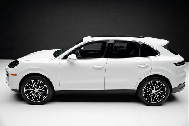 Photo of 2024 White Porsche Cayenne