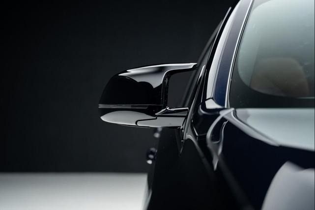 Photo of 2025 Black BMW X6