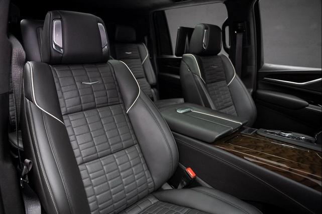 Photo of 2024 Crystal White Tricoat Cadillac Escalade ESV
