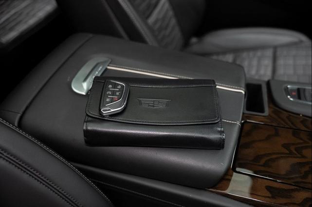 Photo of 2024 Crystal White Tricoat Cadillac Escalade ESV