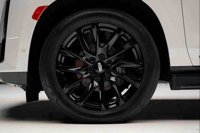 Photo of 2024 Crystal White Tricoat Cadillac Escalade ESV