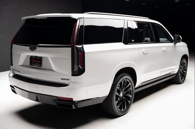 Photo of 2024 Crystal White Tricoat Cadillac Escalade ESV