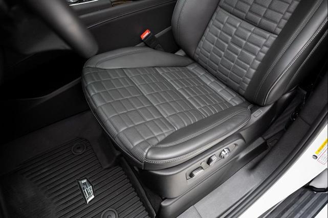 Photo of 2024 Crystal White Tricoat Cadillac Escalade ESV