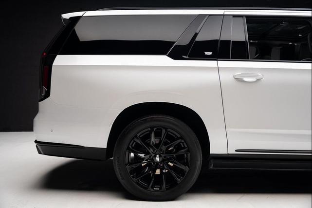 Photo of 2024 Crystal White Tricoat Cadillac Escalade ESV