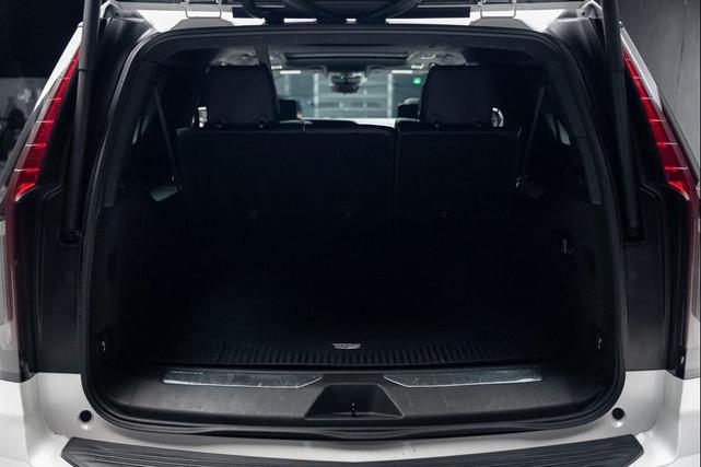 Photo of 2024 Crystal White Tricoat Cadillac Escalade ESV