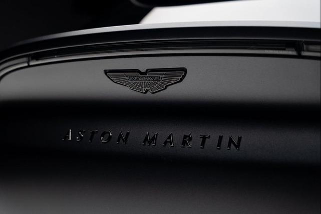 Photo of 2021 Gray Aston Martin DBX