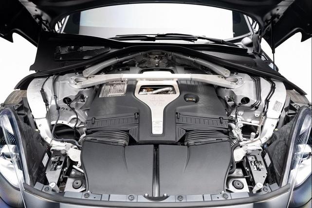 Photo of 2021 Gray Aston Martin DBX