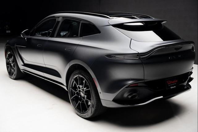 Photo of 2021 Gray Aston Martin DBX