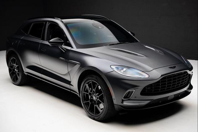 Photo of 2021 Gray Aston Martin DBX