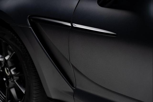 Photo of 2021 Gray Aston Martin DBX