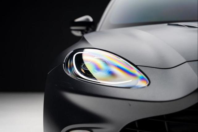 Photo of 2021 Gray Aston Martin DBX