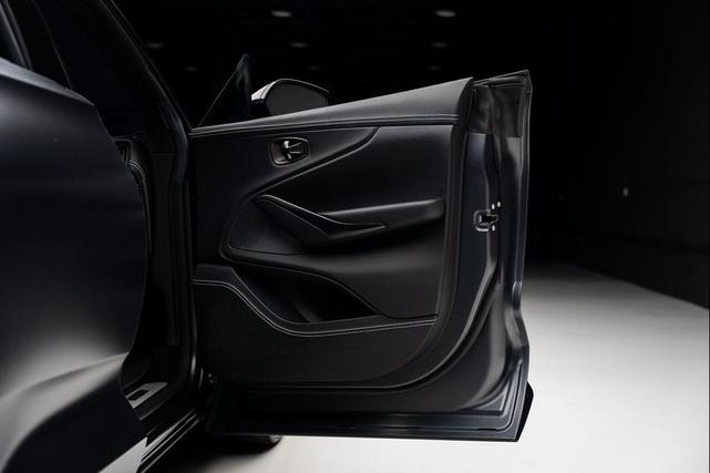 Photo of 2021 Gray Aston Martin DBX