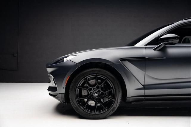 Photo of 2021 Gray Aston Martin DBX