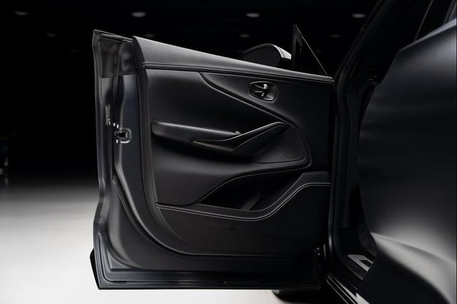 Photo of 2021 Gray Aston Martin DBX