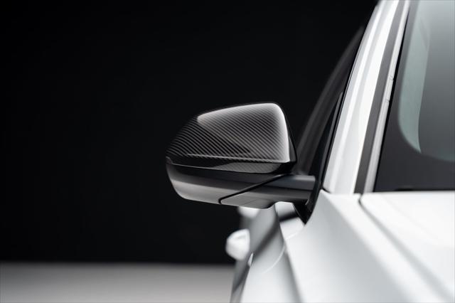 Photo of 2021 Glacier White Audi SQ8
