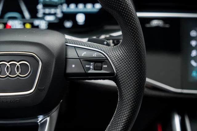 Photo of 2021 Glacier White Audi SQ8