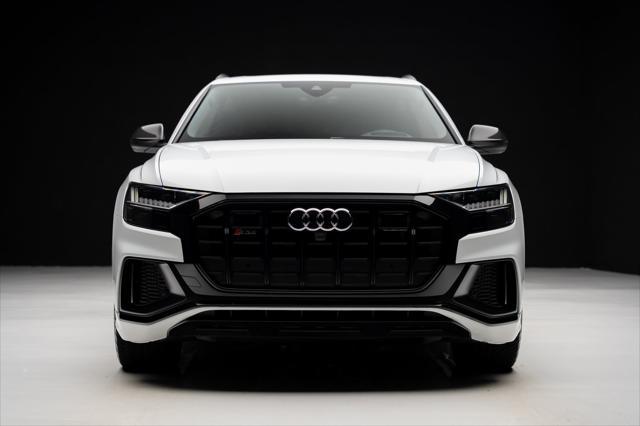 Photo of 2021 Glacier White Audi SQ8