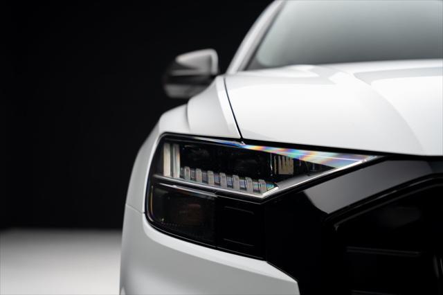 Photo of 2021 Glacier White Audi SQ8