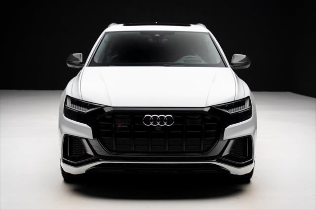 Photo of 2021 Glacier White Audi SQ8