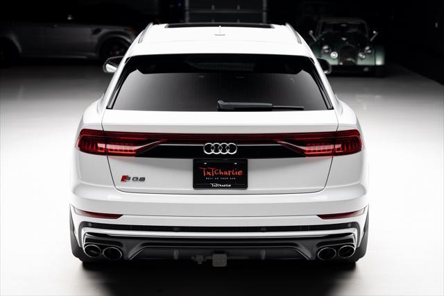 Photo of 2021 Glacier White Audi SQ8