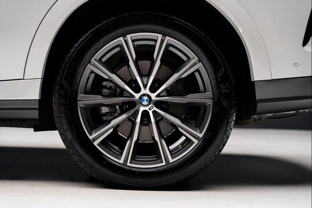 Photo of 2025 White BMW X6