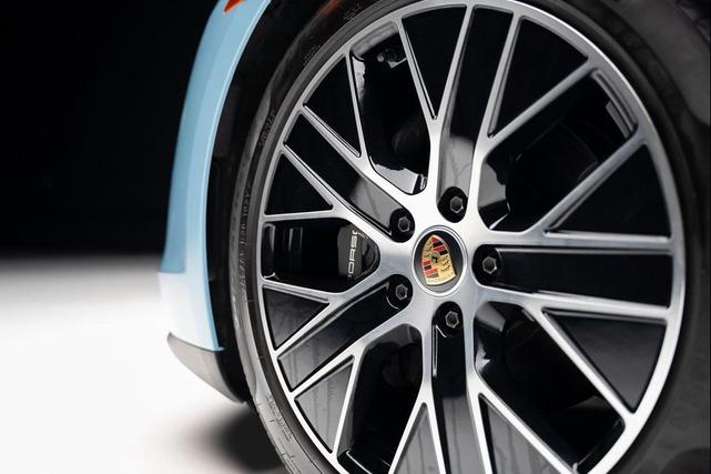 Photo of 2024 Blue Porsche Taycan