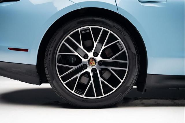 Photo of 2024 Blue Porsche Taycan