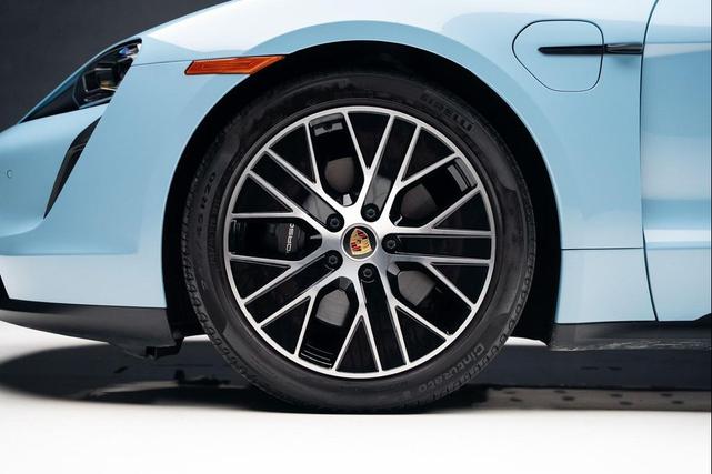 Photo of 2024 Blue Porsche Taycan