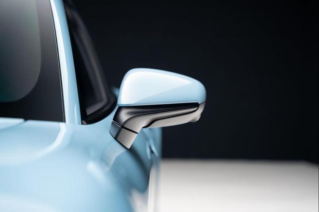 Photo of 2024 Blue Porsche Taycan
